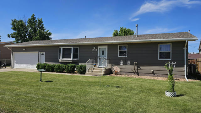 1819 PROSPECT AVE, ABERDEEN, SD 57401 - Image 1
